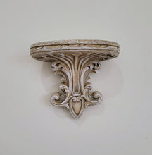 Load image into Gallery viewer, Fleur de lis Bracket Sconce #22014