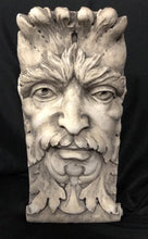 Load image into Gallery viewer, Green Dryad Man Head Corbel King Collection #22081
