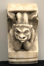 Load image into Gallery viewer, Pair of Notre Dame Spitting Gargoyle Corbel Brackets