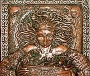 Load image into Gallery viewer, Carridwen Celtic wall plaque