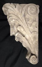 Load image into Gallery viewer, Leaf Mouth Head Corbel King Collection # 22073
