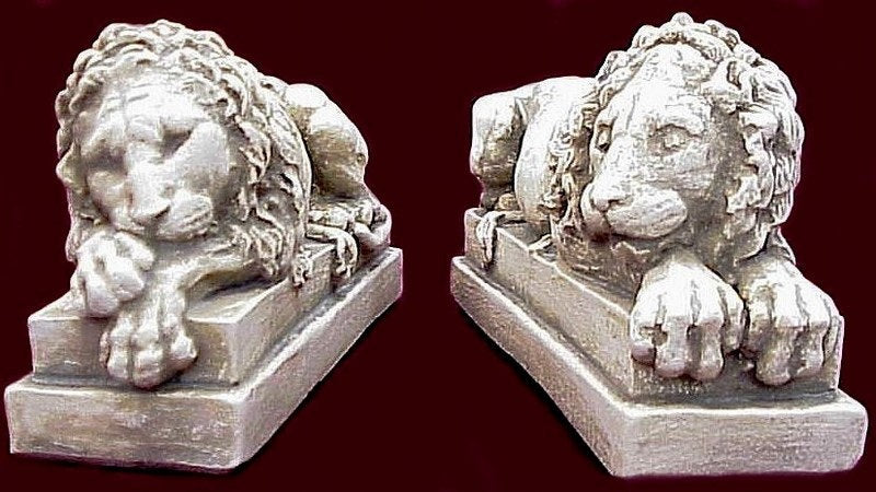 Crouching Lion Vatican Canova Sculpture Roman Animal Statue